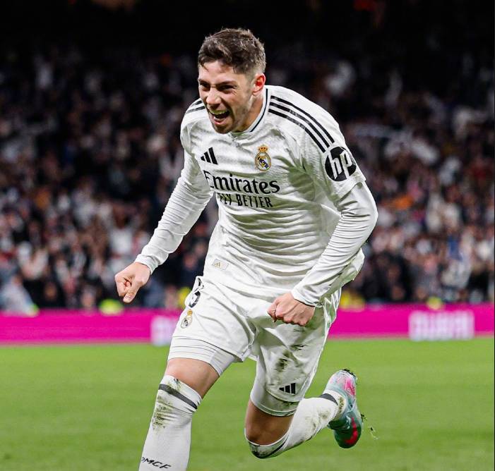 悲喜夜！枪手4-0大捷，米兰双雄饮恨，曼联造4耻辱纪录，皇马绝杀