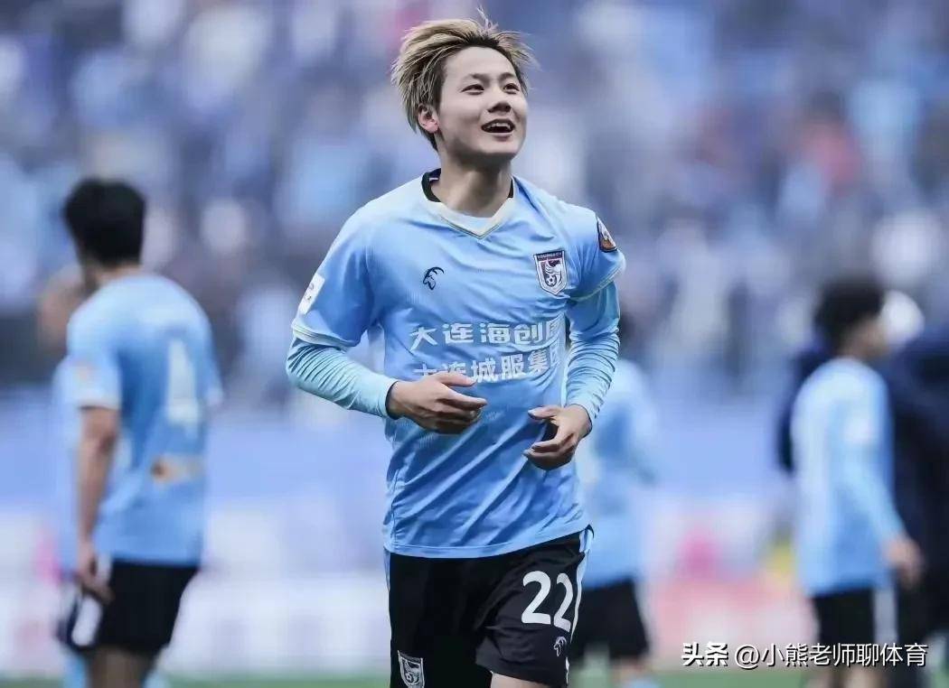 王钰栋被6家欧洲俱乐部拼抢！魏翔鑫试训法甲！依木兰加盟葡超