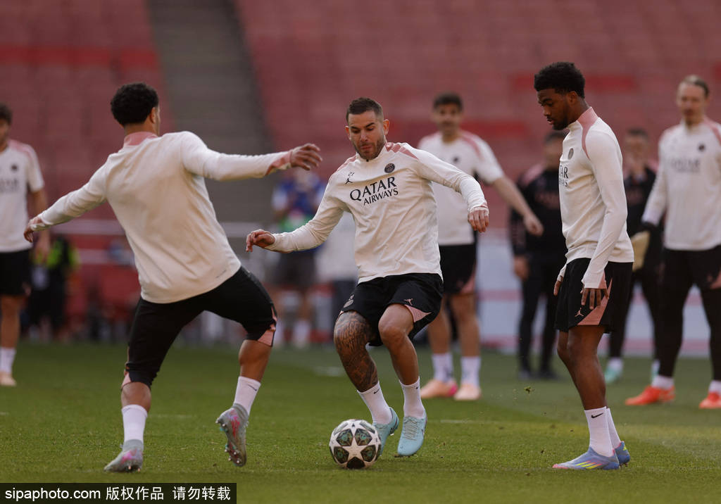 欧冠决赛一票难求！巴黎VS国米，欧足联雷霆警告：黄牛票=作废+驱逐！球迷当心血本无归！