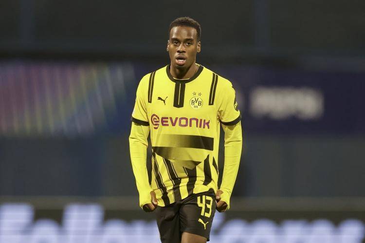 亚昆塔建议马罗塔放弃联赛，孔蒂有可能需要吉腾斯